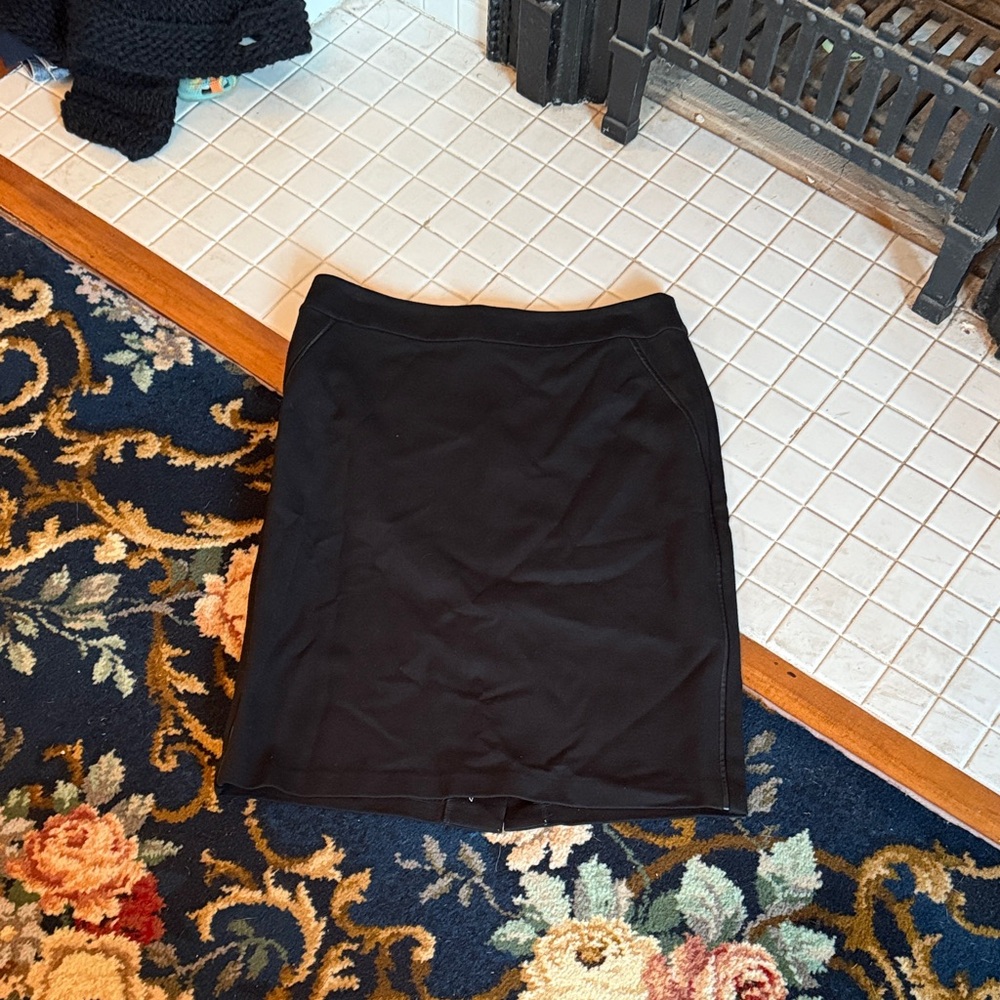 Talbots Classic‎ Black Pencil Skirt